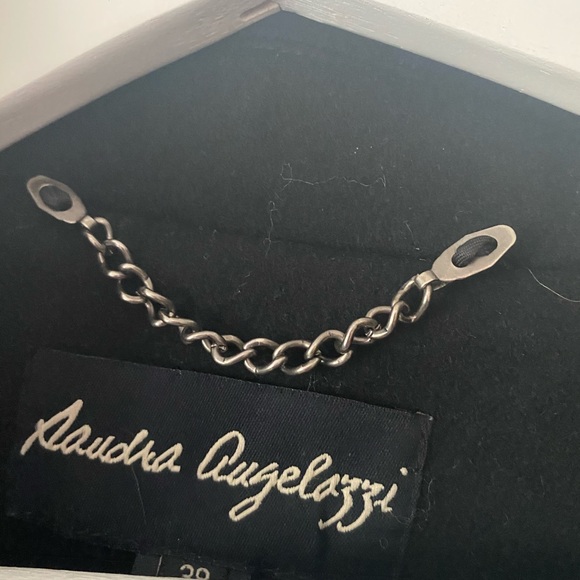 Black coat - Picture 3 of 4